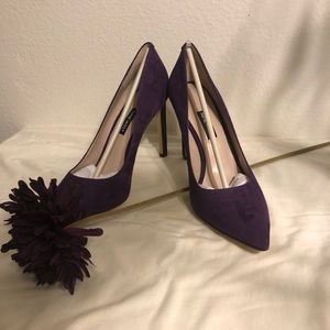 ****Brand New Purple Ninewest heels****